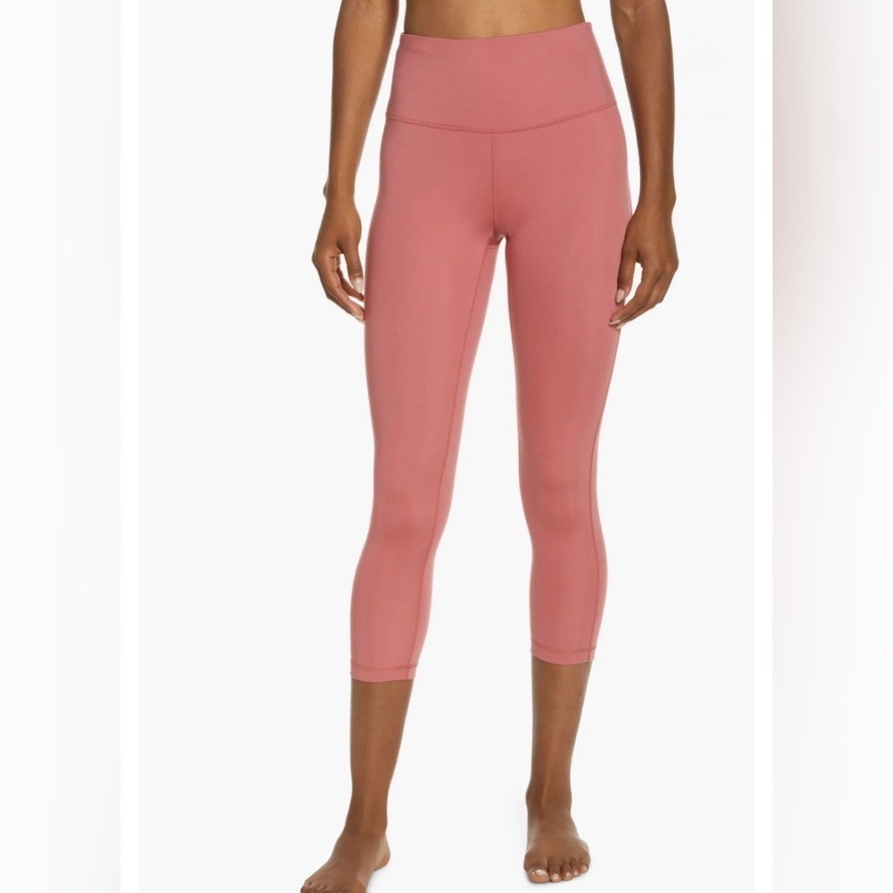 Women’s Zella Studio Lite Crop 21” Leggings Workout Athleisure Pocket Size XS